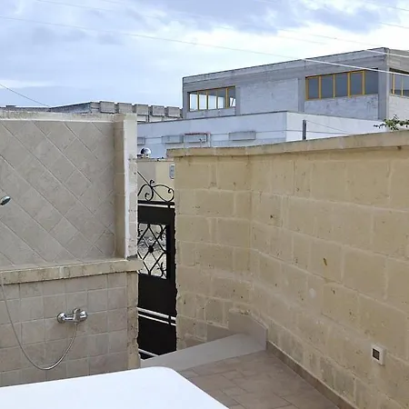 Vila Sleeps 6 Air Con Wifi