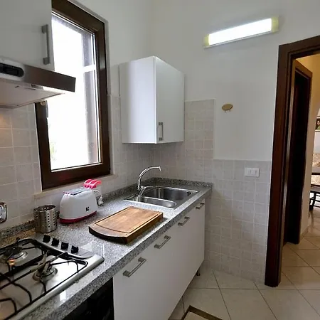 Sleeps 6 Air Con Wifi Diso